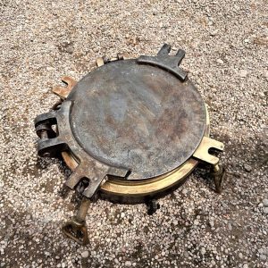 Ojo de buey marino antiguo