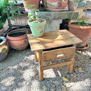 Mesa tocinera cajón de madera antigua